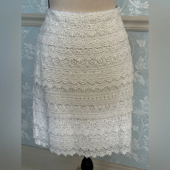 White house black hot sale market lace skirt
